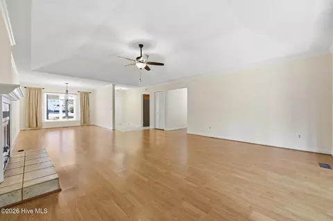 Living - 253 Tall Trees Dr, Pinehurst, NC 28374 photo 5 of 8