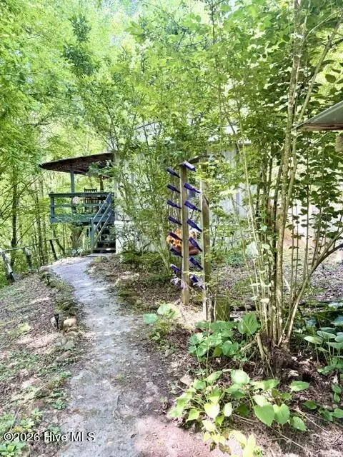 89 Dog Hollow Holw, Robbinsville, NC 28771