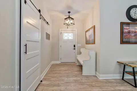 Entry Way - 1046 Monticello Dr, Pinehurst, NC 28374 photo 1 of 1