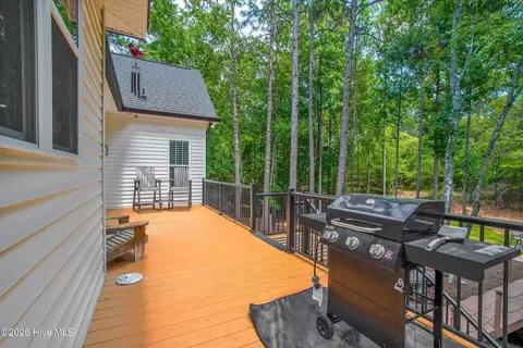 Exterior - 1046 Monticello Dr, Pinehurst, NC 28374 photo 5 of 14