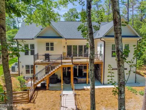 Exterior - 1046 Monticello Dr, Pinehurst, NC 28374 photo 10 of 14