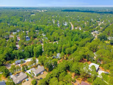 View/Area - 1046 Monticello Dr, Pinehurst, NC 28374 photo 5 of 5