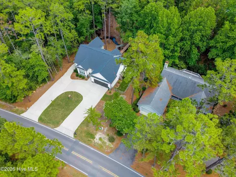 View/Area - 1046 Monticello Dr, Pinehurst, NC 28374 photo 1 of 5