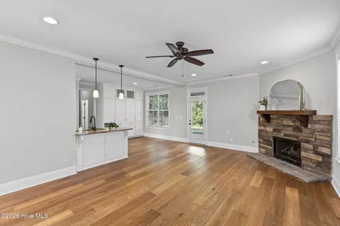 Living - 442 Kirkwood Dr, Evans, GA 30809 photo 3 of 6