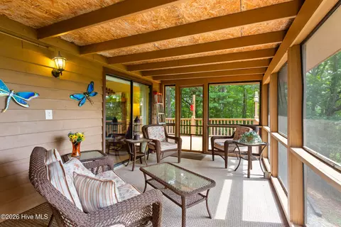 Exterior - 620 Cardinal Rd, Murphy, NC 28906 photo 9 of 20