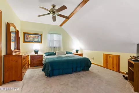 Bedroom - 620 Cardinal Rd, Murphy, NC 28906 photo 5 of 9