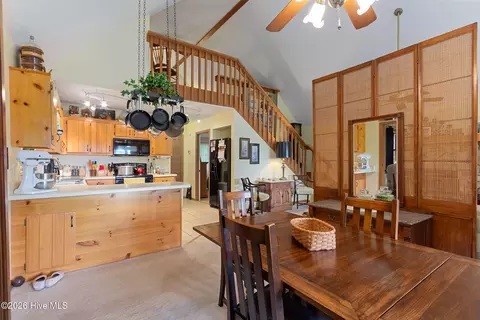 Dining - 620 Cardinal Rd, Murphy, NC 28906 photo 4 of 4