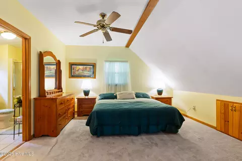 Bedroom - 620 Cardinal Rd, Murphy, NC 28906 photo 6 of 9