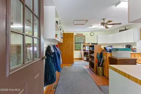 Entry Way - 620 Cardinal Rd, Murphy, NC 28906 photo 1 of 3