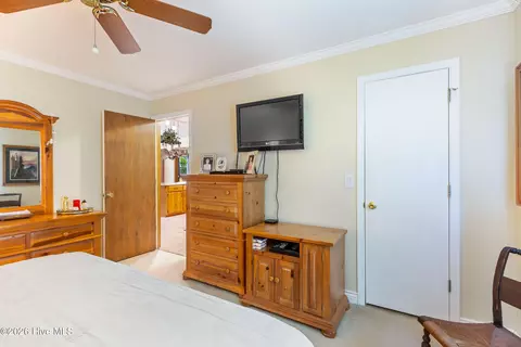 Bedroom - 620 Cardinal Rd, Murphy, NC 28906 photo 3 of 9