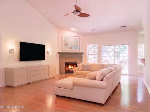 Living - 4 Carson Way, Pinehurst, NC 28374 photo 1 of 5
