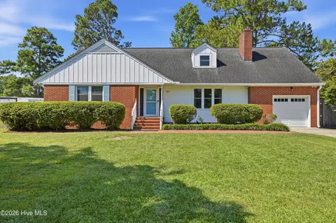 3854 Sylvan Dr, Wilmington, NC 28403