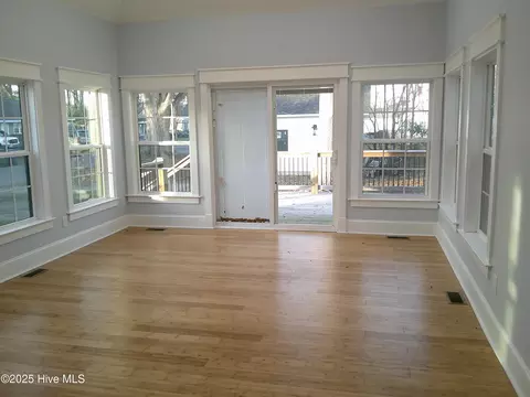 363 W Third St, Ayden, NC 28513 photo 17