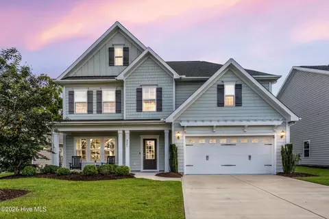 321 Victoria Charm Dr, Wilmington, NC 28411