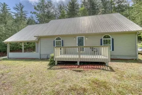 Exterior - 92 Ogreeta Rd, Murphy, NC 28906 photo 1 of 6