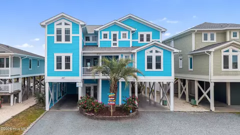 407 Ocean Blvd W, Holden Beach, NC 28462