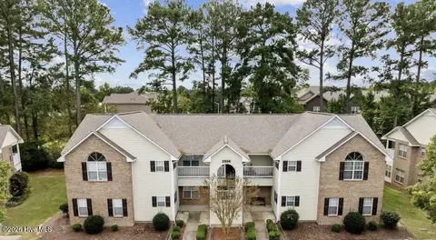 2936 Mulberry Ln #B, Greenville, NC 27858