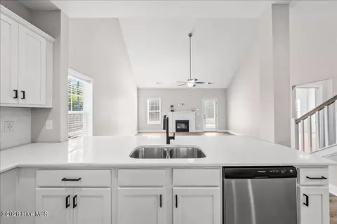 Kitchen - 400 Gretchen Rd, West End, NC 27376 photo 3 of 3