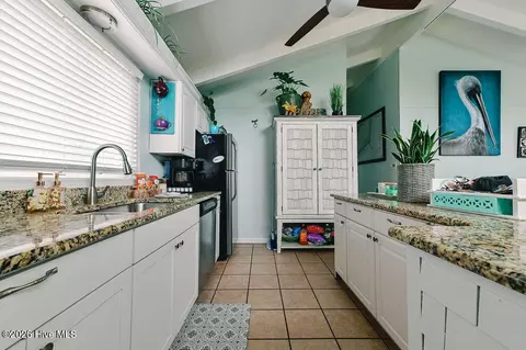 Kitchen - 706 W 3rd St, Kill Devil Hills, NC 27948 photo 5 of 7