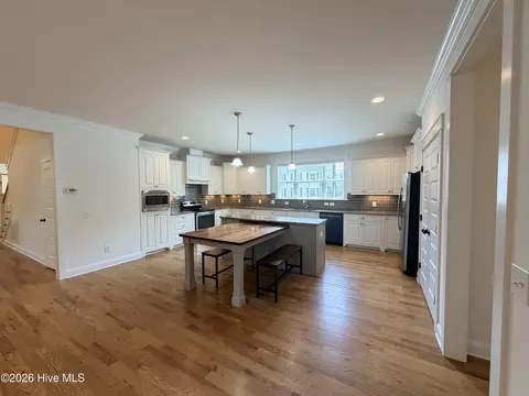 Kitchen - 85 Dundee Rd, Pinehurst, NC 28374 photo 2 of 8