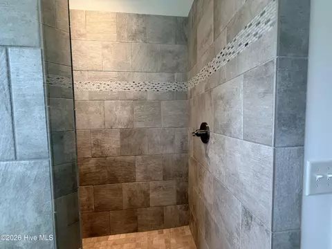 Bath - 85 Dundee Rd, Pinehurst, NC 28374 photo 6 of 13