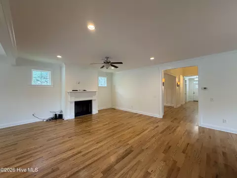 Living - 85 Dundee Rd, Pinehurst, NC 28374 photo 3 of 7