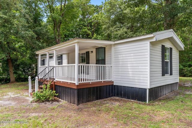 2061 Center Ct SW, Supply, NC 28462