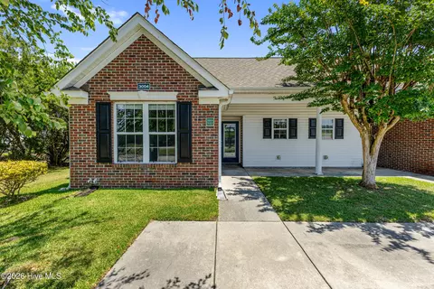 3004 Lauren Place Dr #101, Wilmington, NC 28405