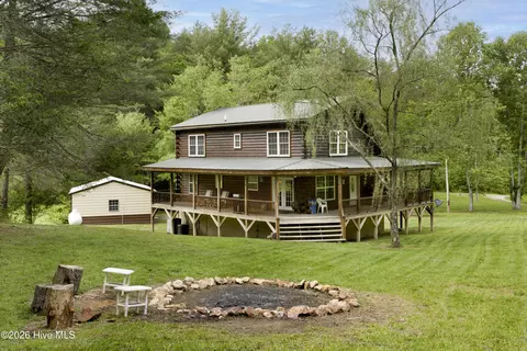 Exterior - 365 Orchard Dr, Murphy, NC 28906 photo 11 of 17