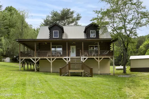 Exterior - 365 Orchard Dr, Murphy, NC 28906 photo 7 of 17