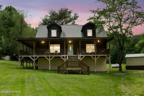 Exterior - 365 Orchard Dr, Murphy, NC 28906 photo 2 of 17