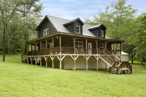 Exterior - 365 Orchard Dr, Murphy, NC 28906 photo 10 of 17