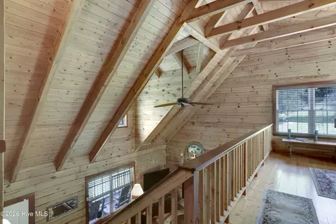 Entry Way - 365 Orchard Dr, Murphy, NC 28906 photo 2 of 3