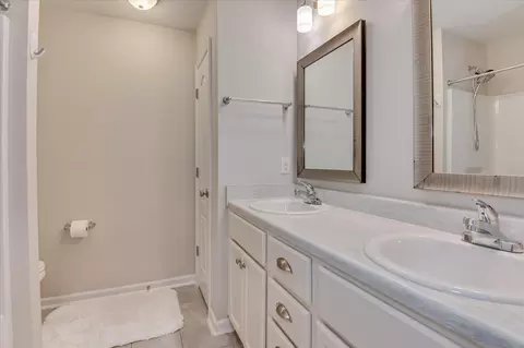 Bath - 761 Goodale Dr, Augusta, GA 30909 photo 5 of 5