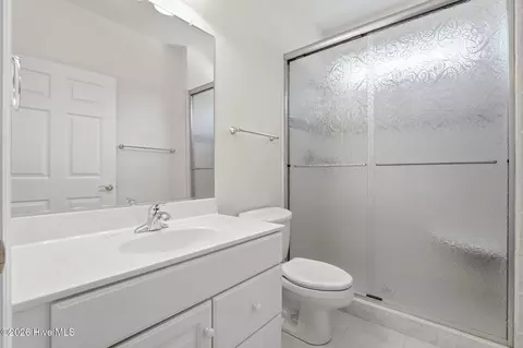 Bath - 190 Canter Ln, Pinehurst, NC 28374 photo 3 of 4