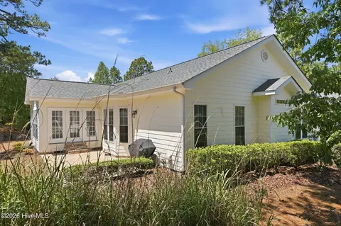 Exterior - 190 Canter Ln, Pinehurst, NC 28374 photo 5 of 6