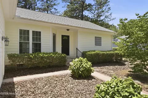Exterior - 190 Canter Ln, Pinehurst, NC 28374 photo 1 of 6
