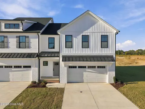304 Colmar Way #E, Greenville, NC 27858