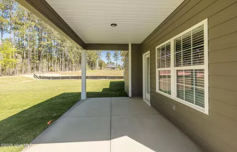 Exterior - 1077 W Berkley Ct, Thomson, GA 30824 photo 4 of 6
