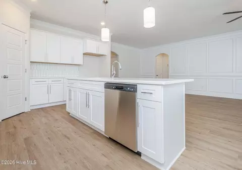 Kitchen - 1280 Acadia Dr, Thomson, GA 30824 photo 4 of 4