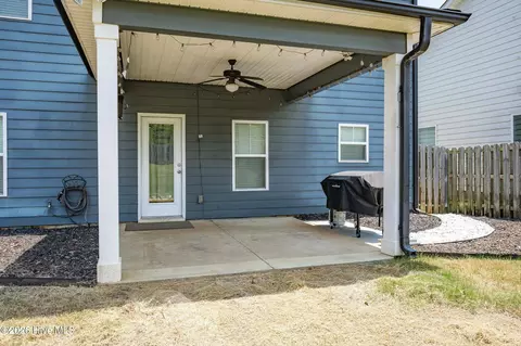 Exterior - 727 Tree Top Trl, Evans, GA 30809 photo 8 of 10
