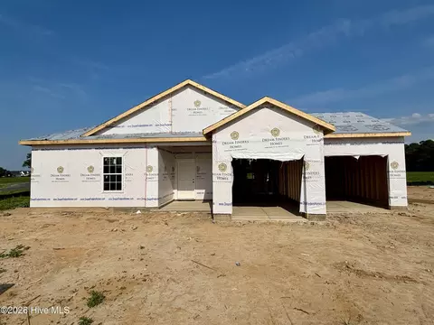 200 Piper Pointe Dr, Pikeville, NC 27863