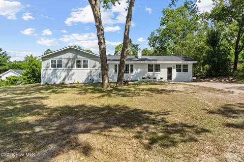 1828 Courtney Dr, North Augusta, SC 29841