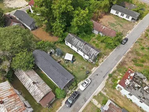 625 Fields St, Kinston, NC 28501 photo 5
