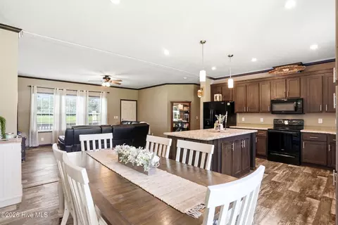 Dining - 4040 Willard Rd, Willard, NC 28478 photo 2 of 2