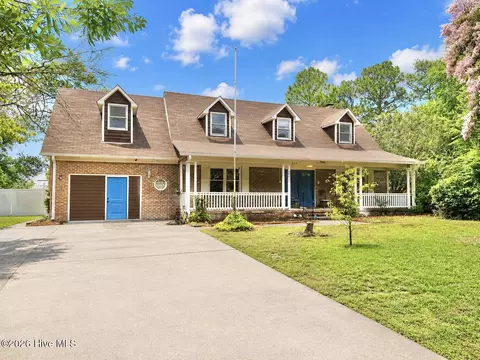2315 Robert Hoke Rd, Wilmington, NC 28412