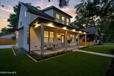2009 Adams St, Wilmington, NC 28401