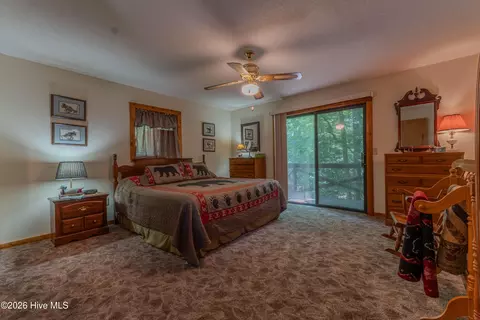 Bedroom - 110 Abbygale Rd, Murphy, NC 28906 photo 1 of 7