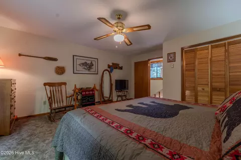 Bedroom - 110 Abbygale Rd, Murphy, NC 28906 photo 3 of 7