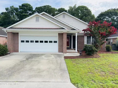 4913 Coronado Dr, Wilmington, NC 28409